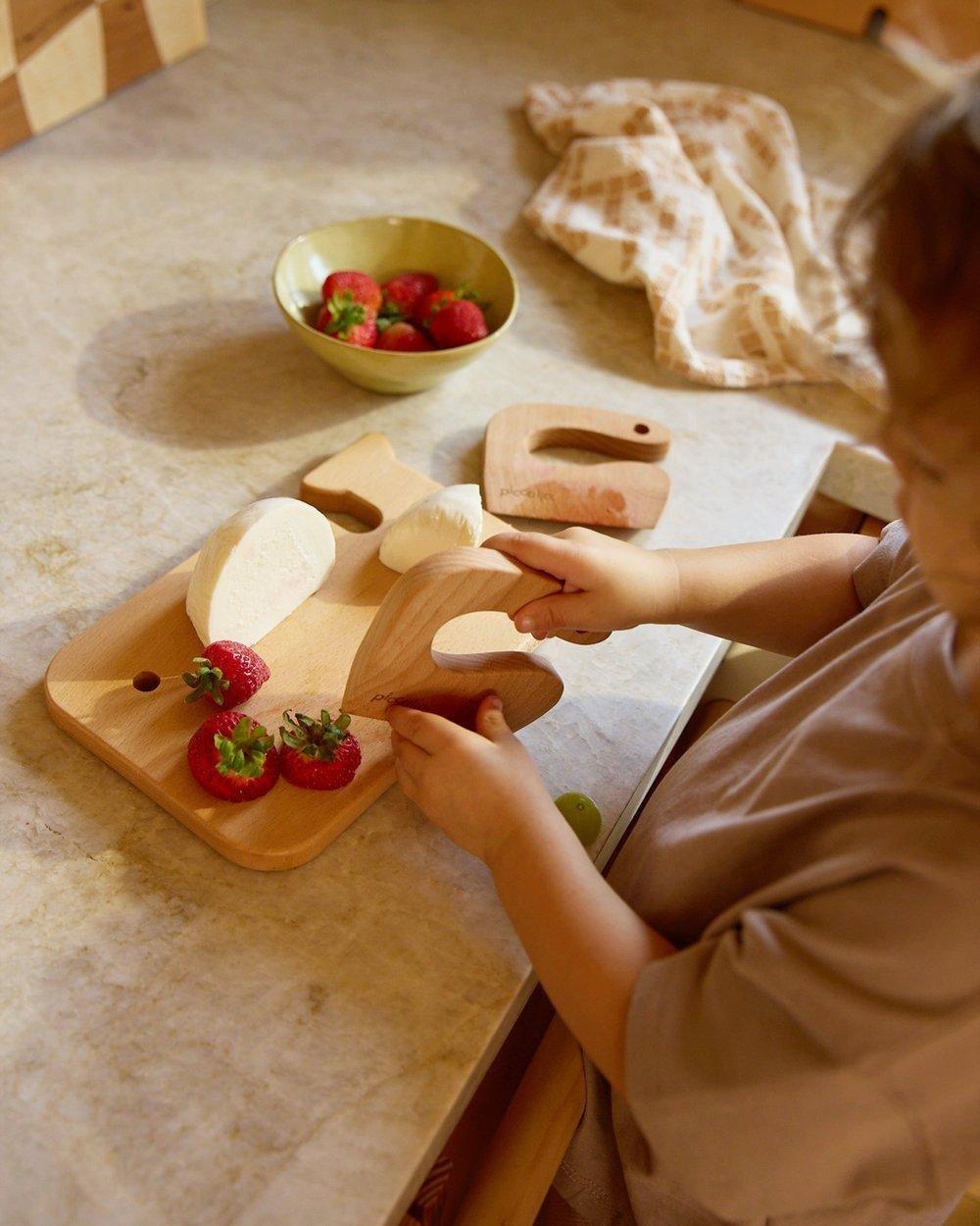 Cutting Board in Elephant image number 1