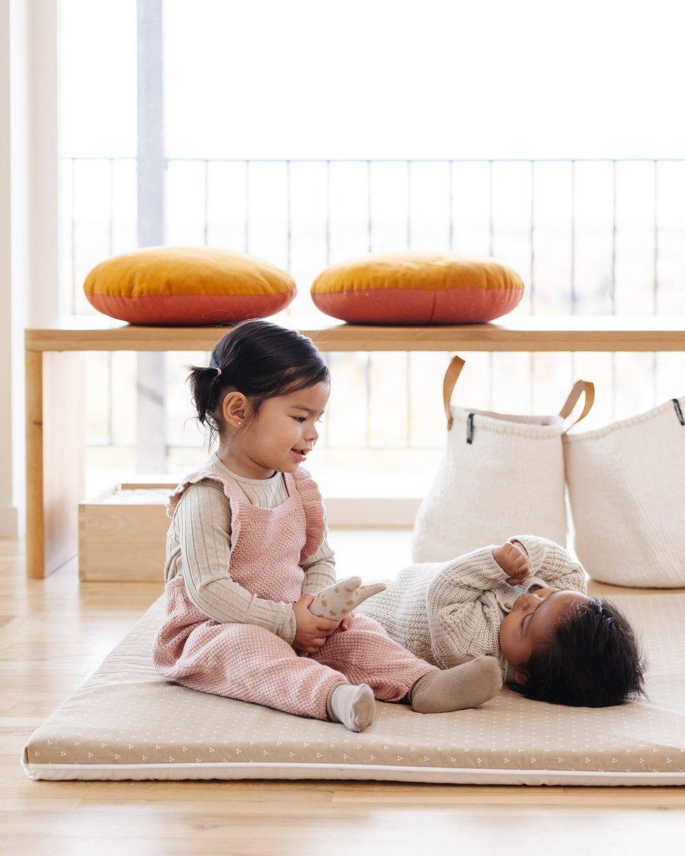 Play Mat in Dreamy/Dots image number 3