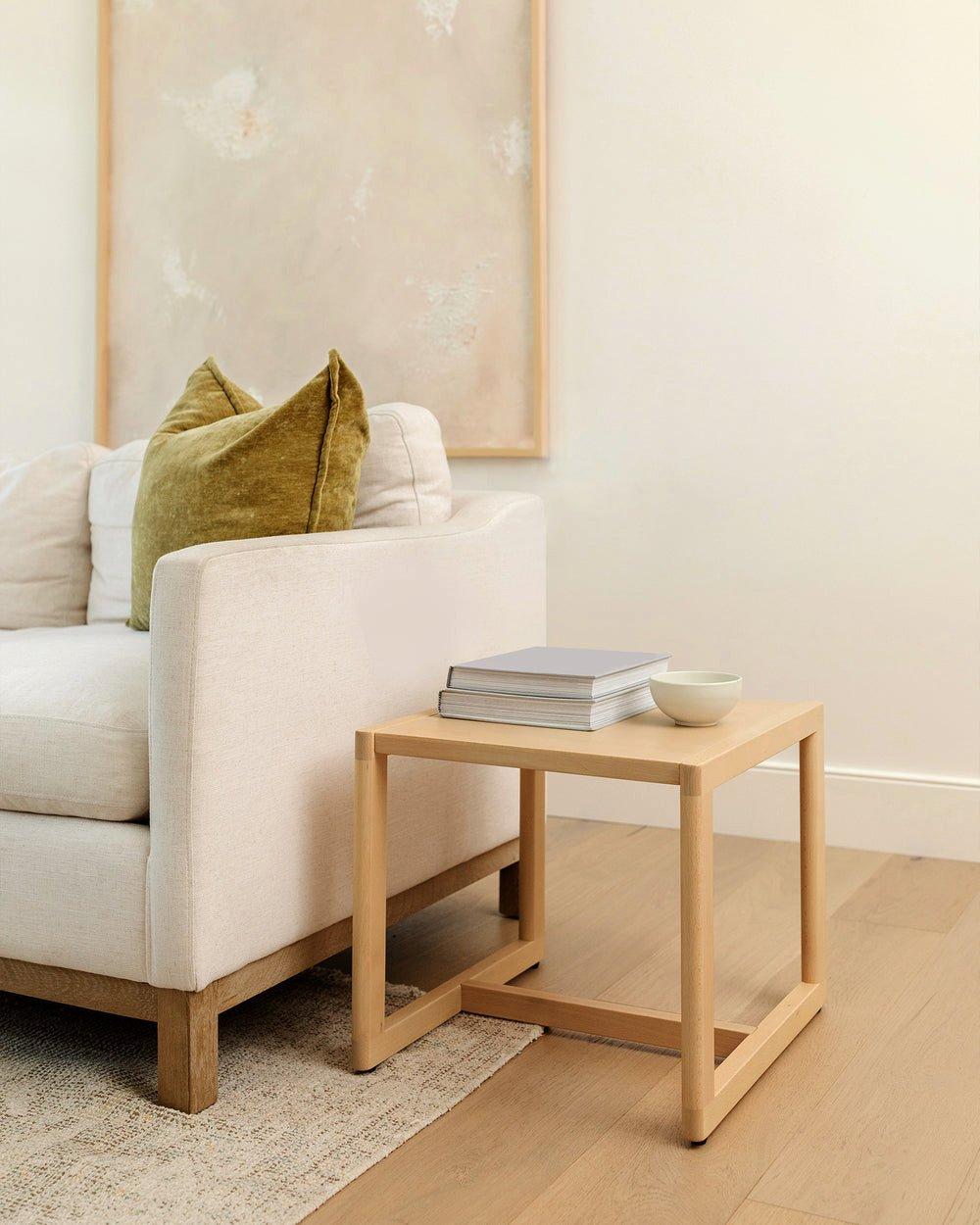 Play Table in Beech image number 3