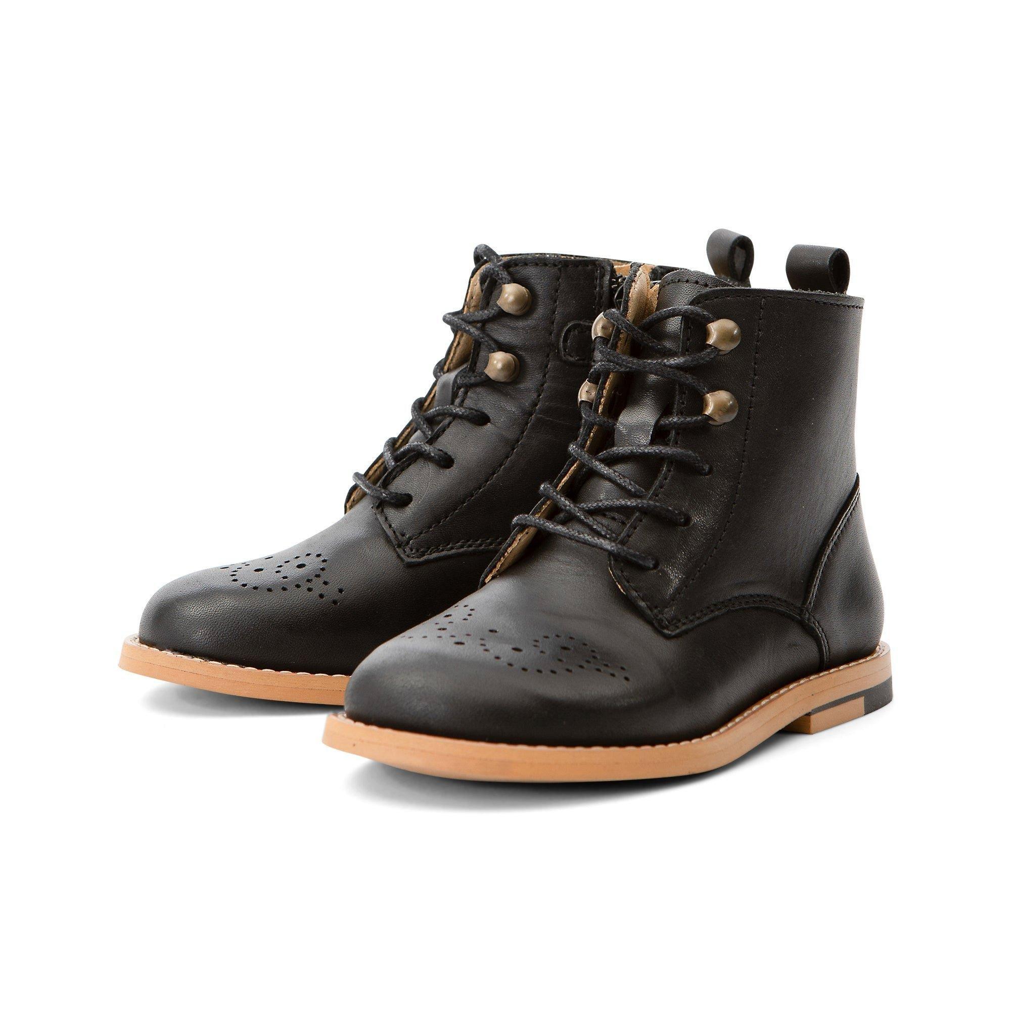 Buster Leather Boot in Black