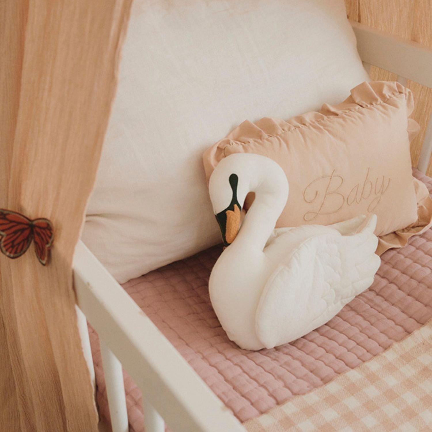 Baby Cushion Rose image number 1