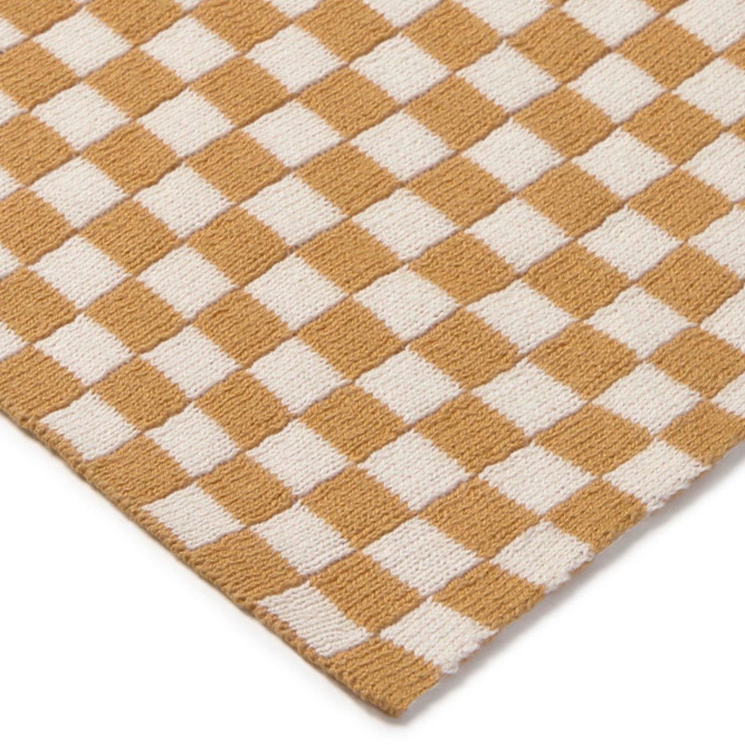 Knitted Blanket Tiles Honey image number 3