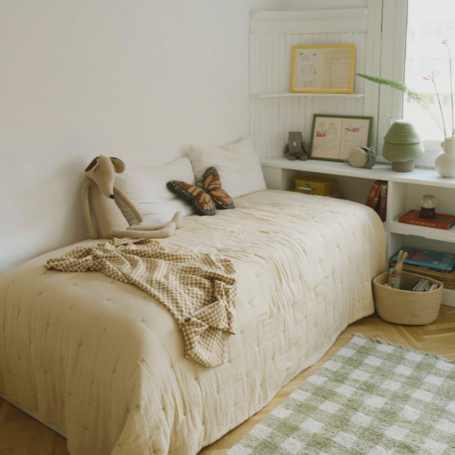 Knitted Blanket Tiles Honey image number 1