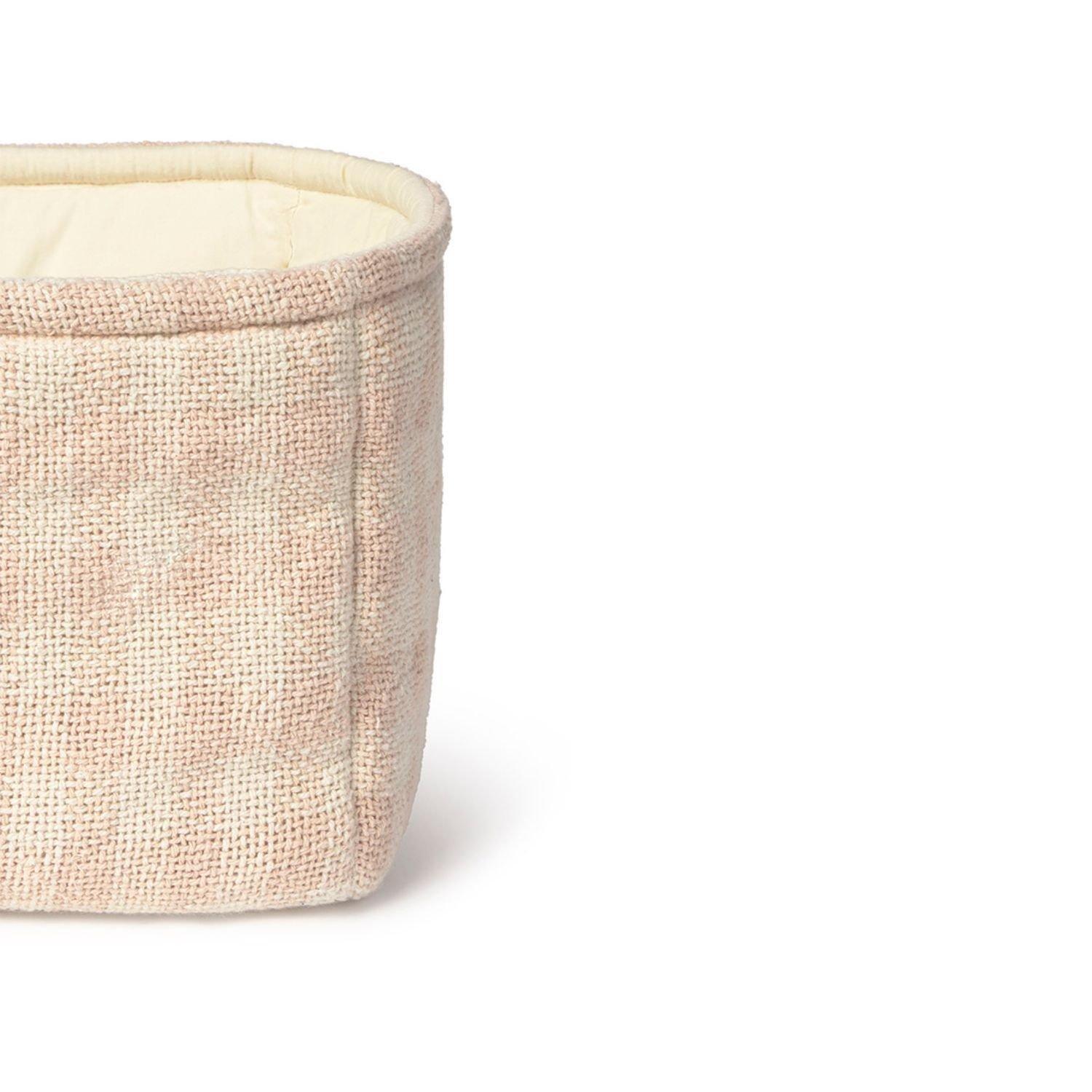 Quilted Basket Rose image number 3