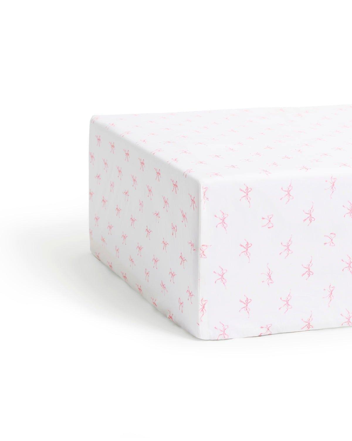 Luxe Premium Percale Crib Sheet in Blushing Bows