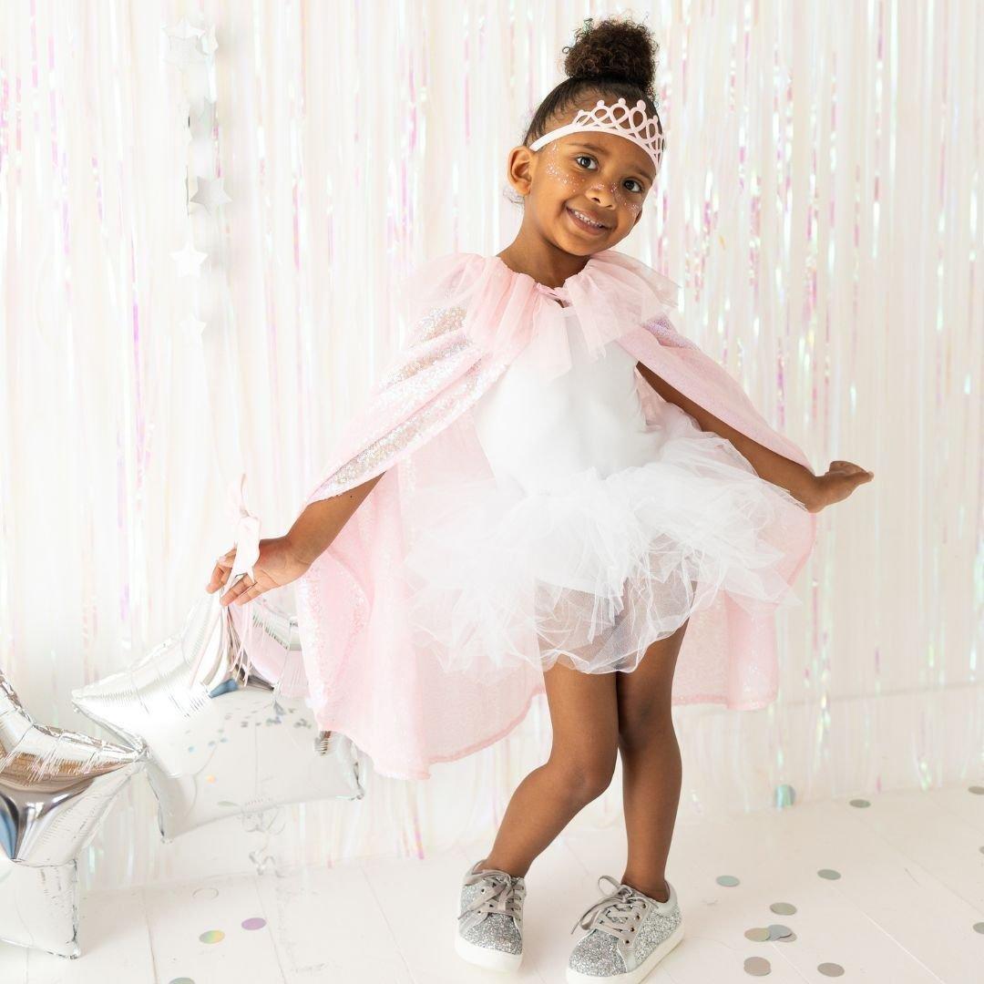 Coquette Bow Dress Up Kit image number 1