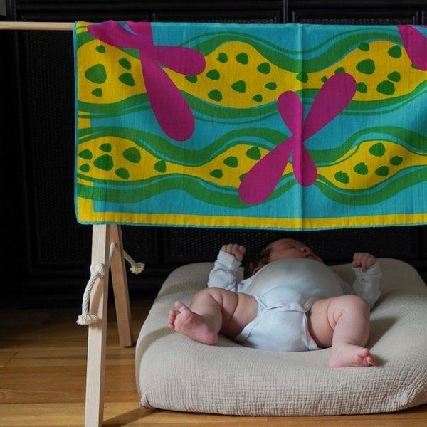 Art Play Silk Sensory Scarf | Dots & Friends image number 1