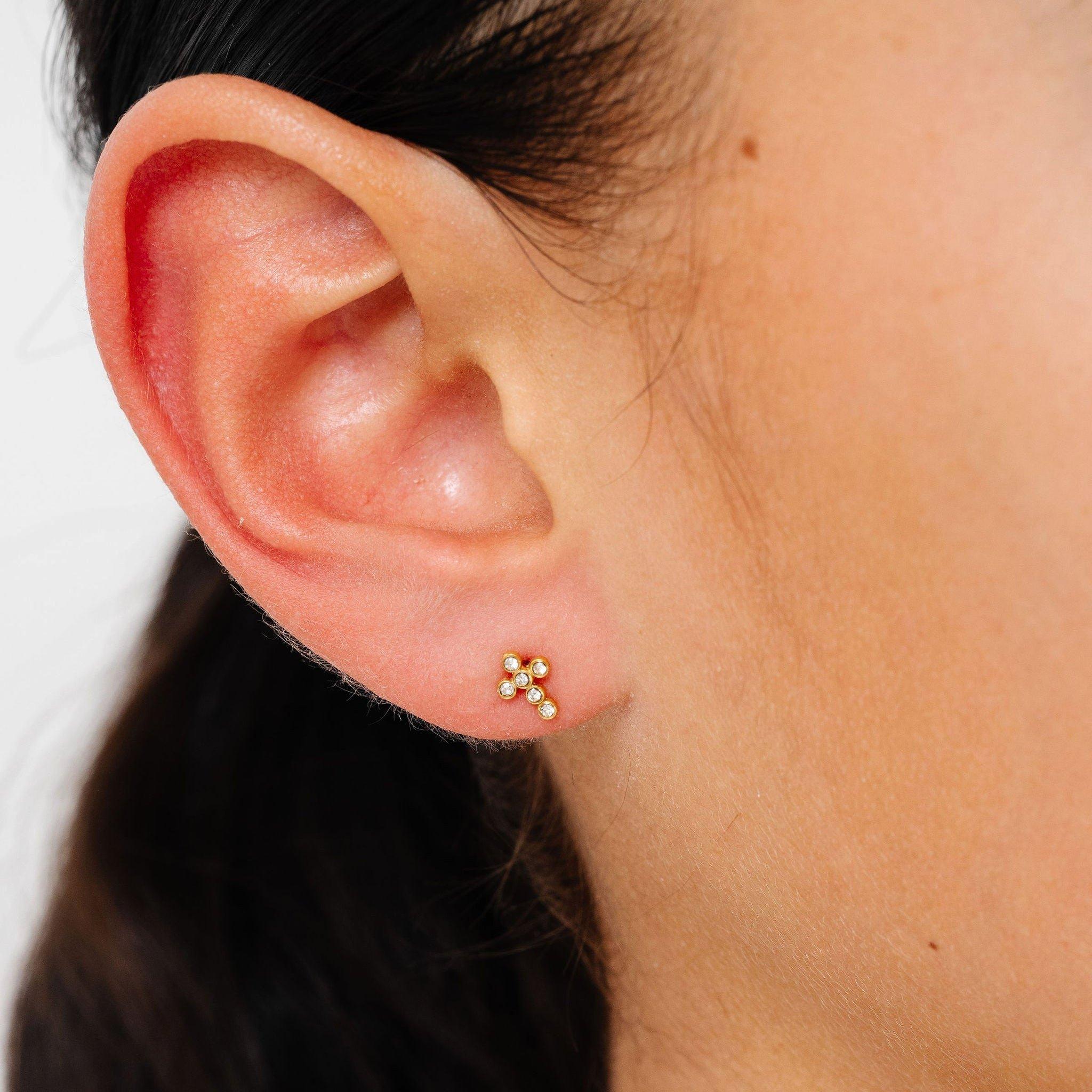 Diamond Cross Earrings image number 1