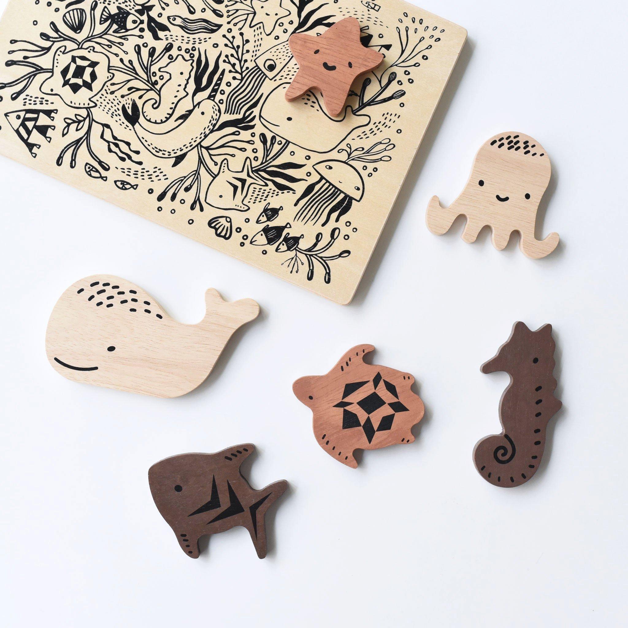 Wooden Tray Puzzle - Ocean Animals image number 2