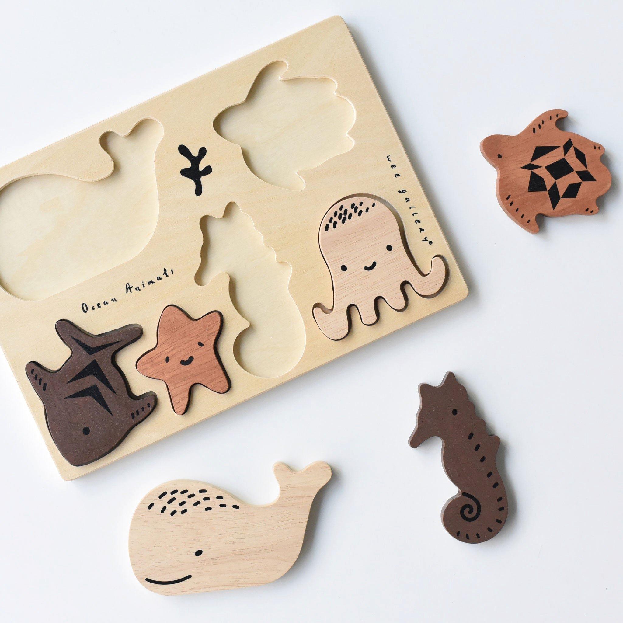 Wooden Tray Puzzle - Ocean Animals image number 3
