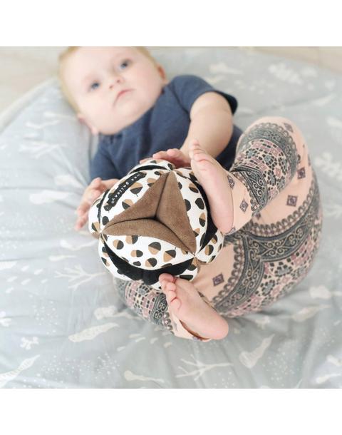 Clutch Ball - Acorn