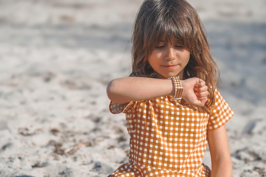 Classic Watches | Silicone + Stainless Steel | Sienna Gingham image number 3
