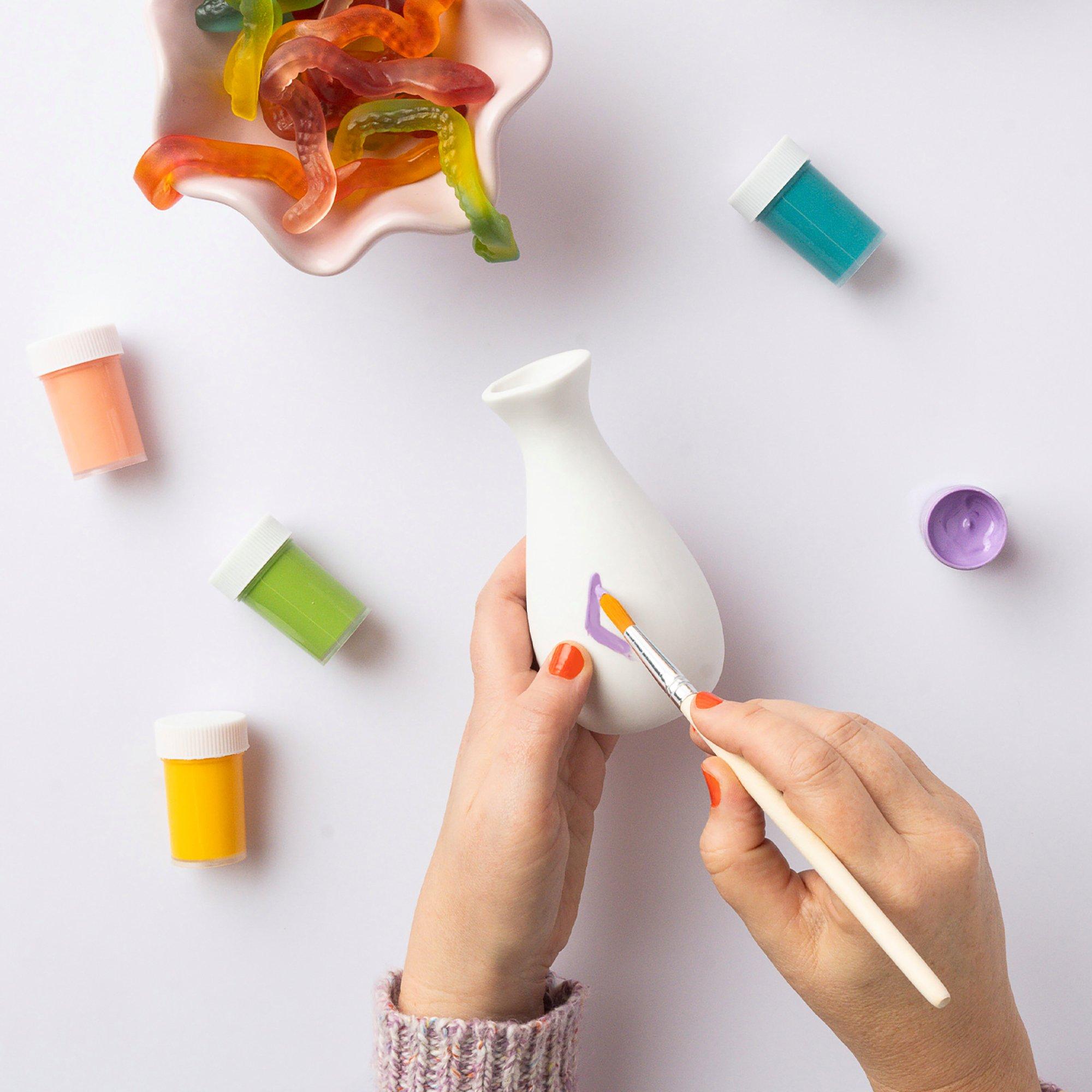 Paint Your Own Vases image number 4