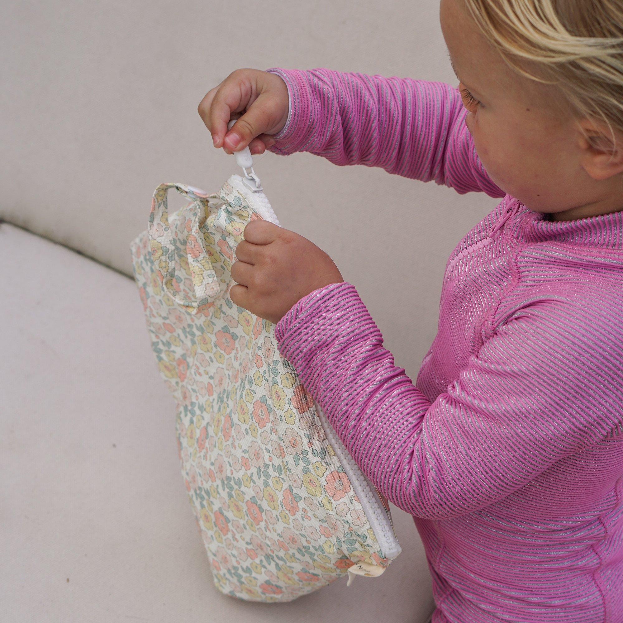 Kids Wet Bag: Into the Garden image number 4