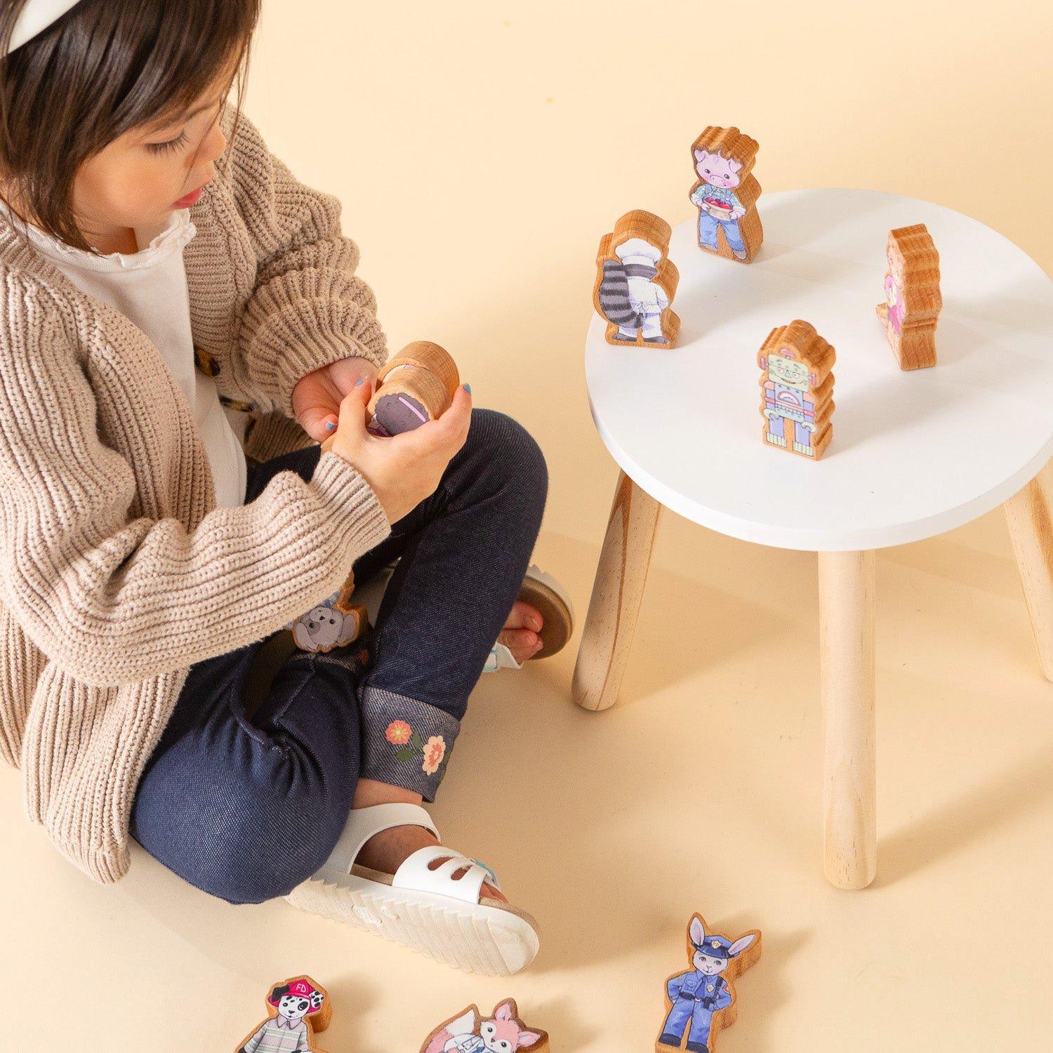 Finger Puppet Princess Duo image number 4