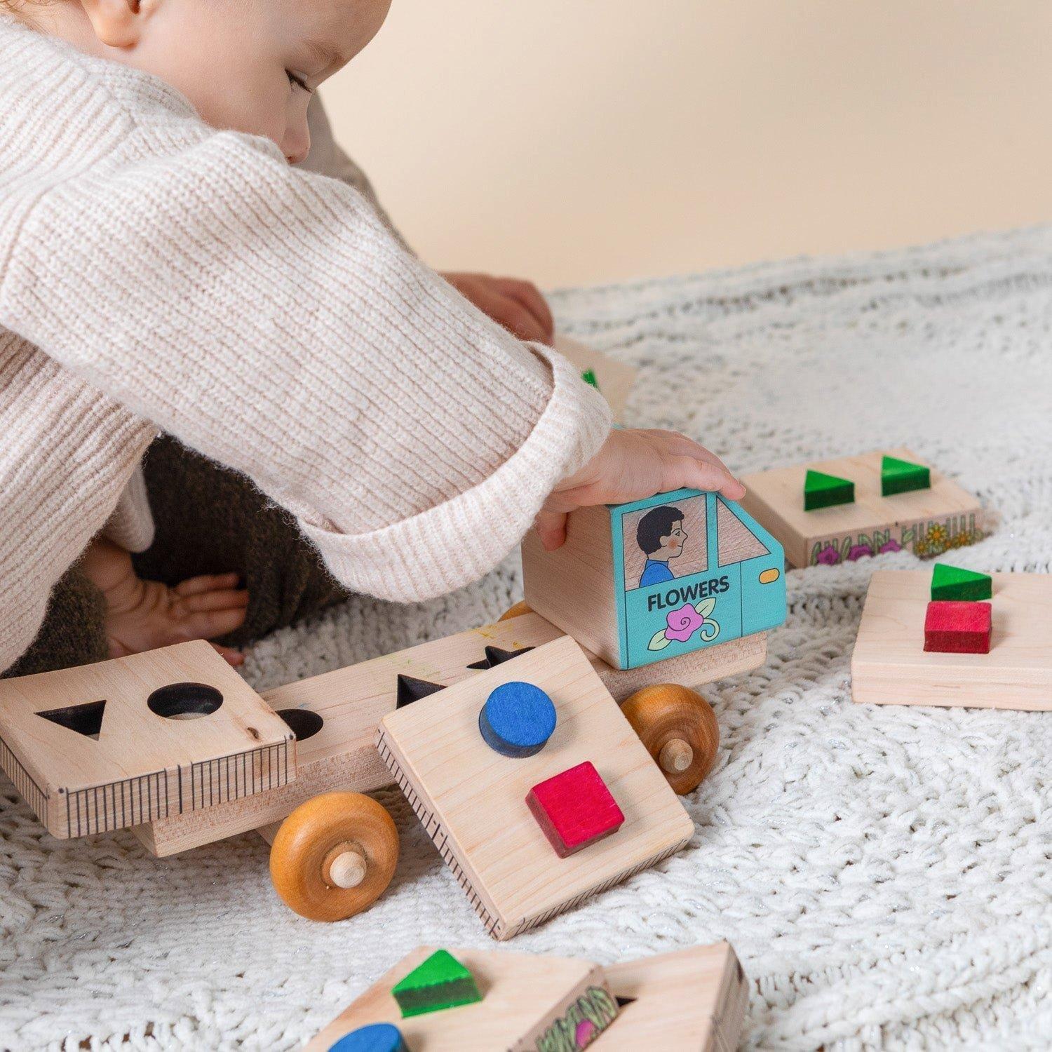 Stackable Puzzle Truck - Flower Delivery Truck image number 1