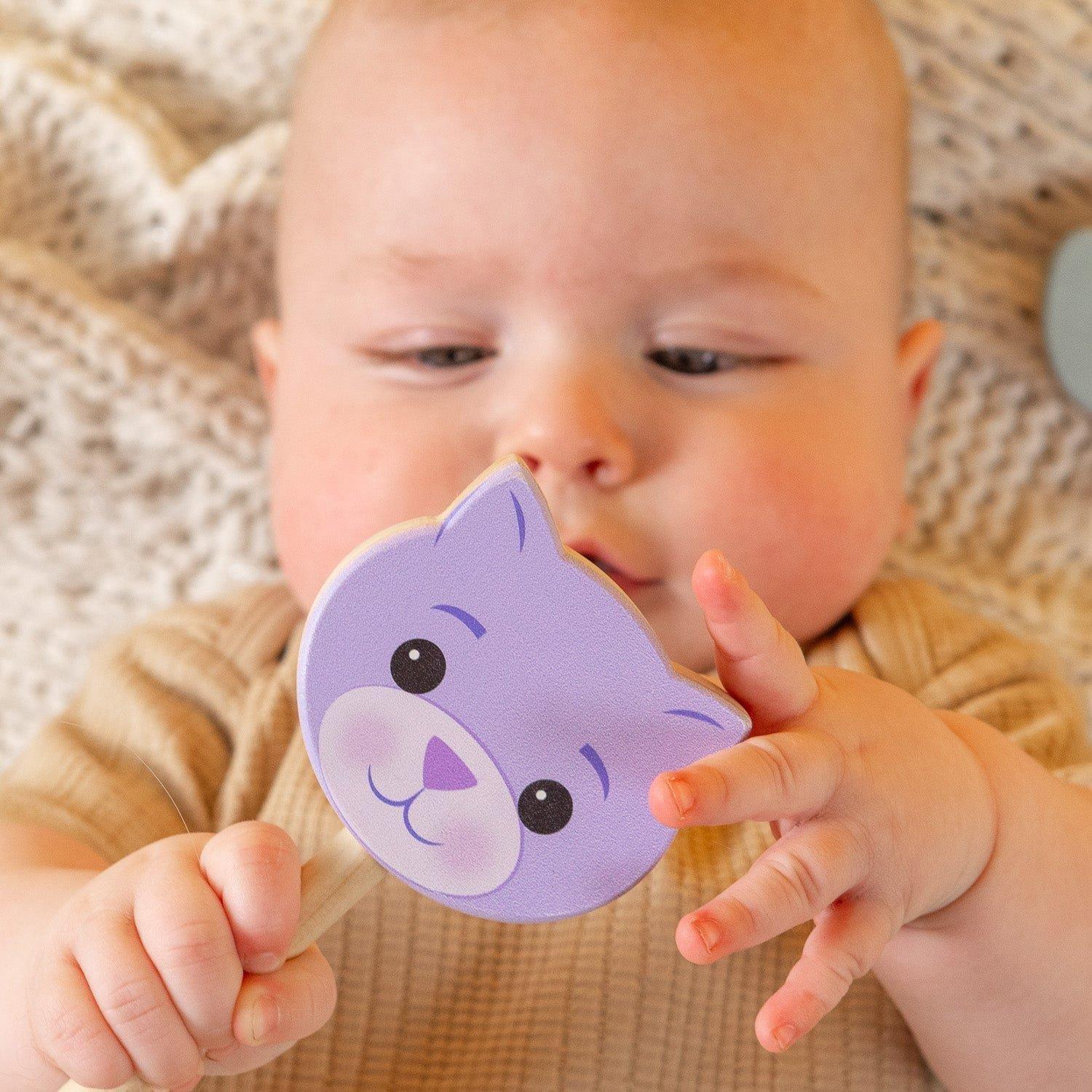 Grasp & Giggle Flower Rattle image number 1