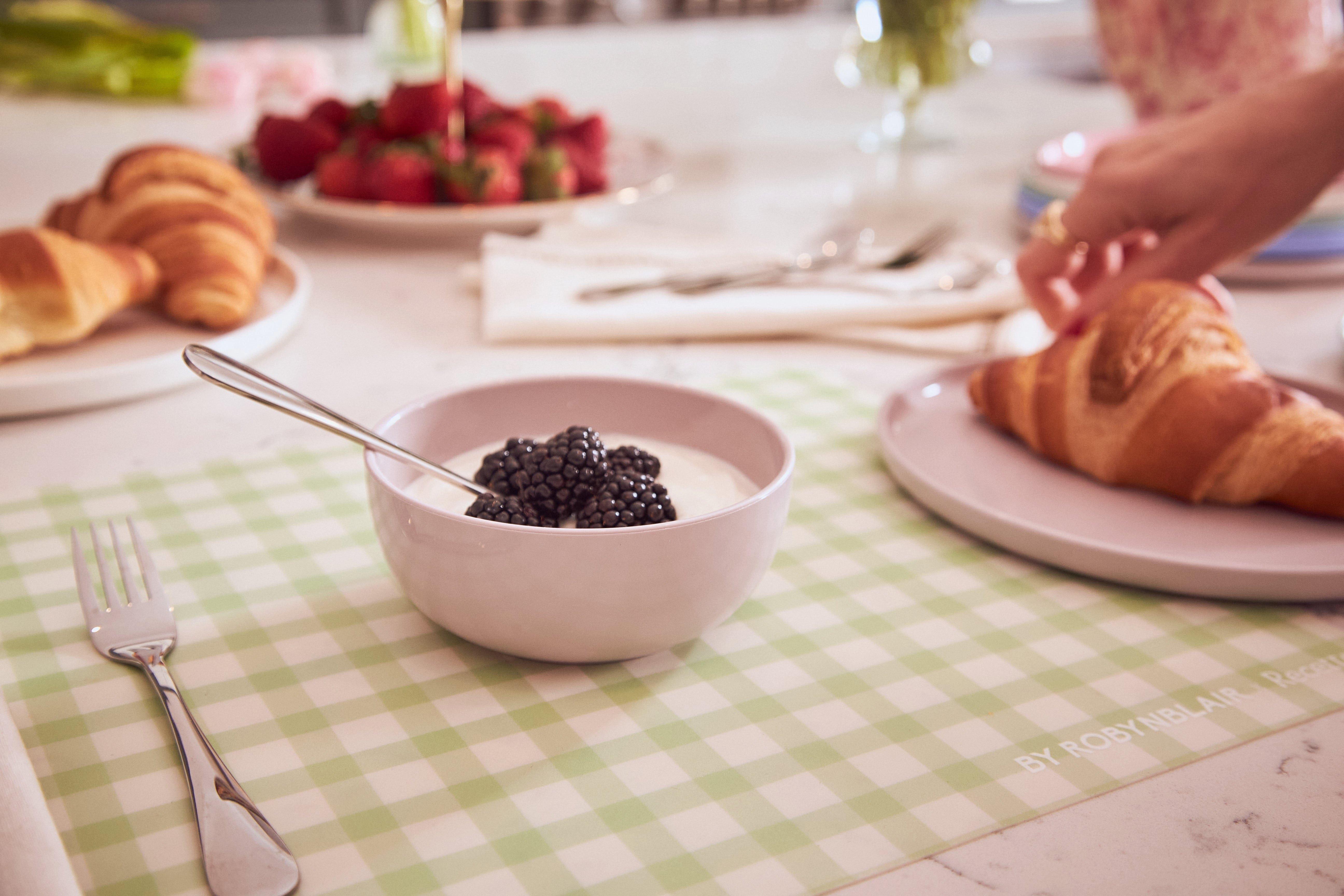 2 Placemats | Green Gingham |  by robynblair x Recette image number 1