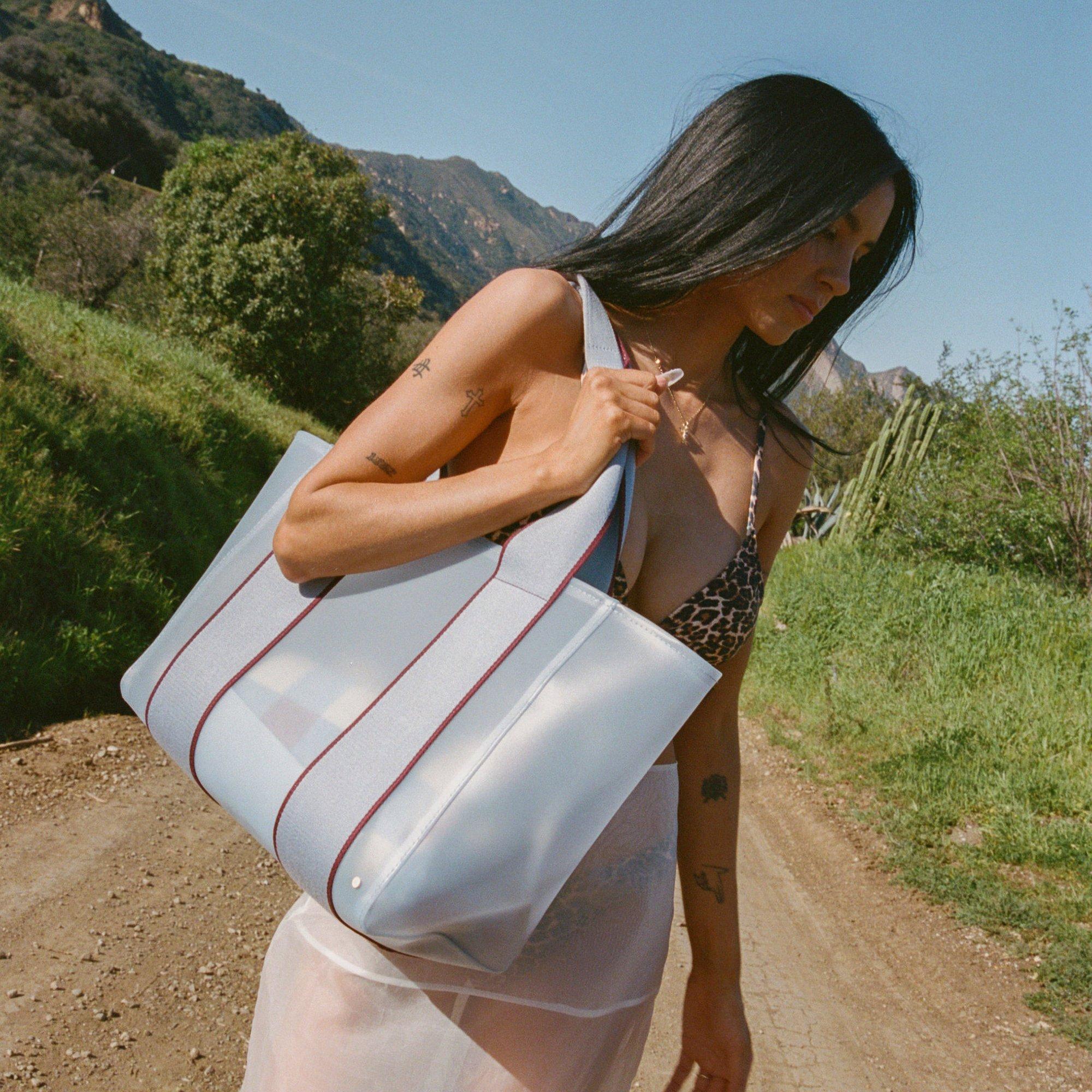 Wellington Cabana Tote | Light Blue image number 1