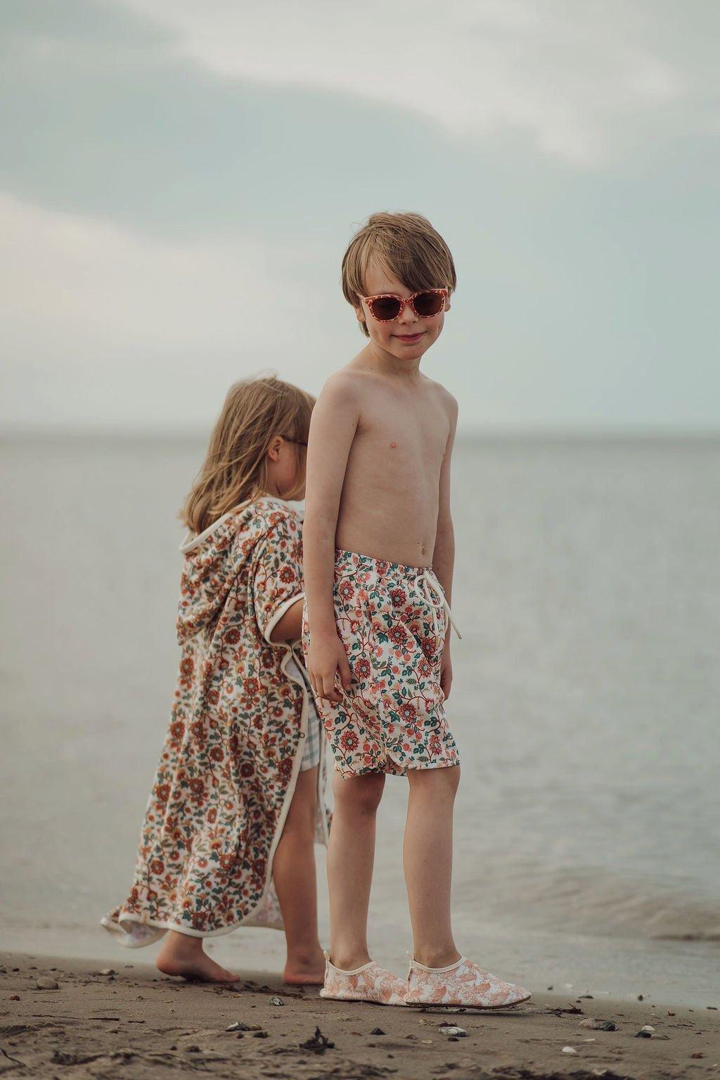 Bathing Towel Poncho | Organic Cotton - In Bloom image number 3