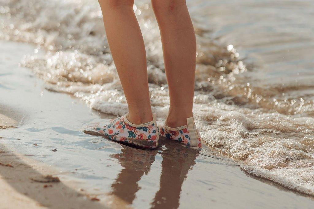 Swim Shoes - In Bloom image number 3