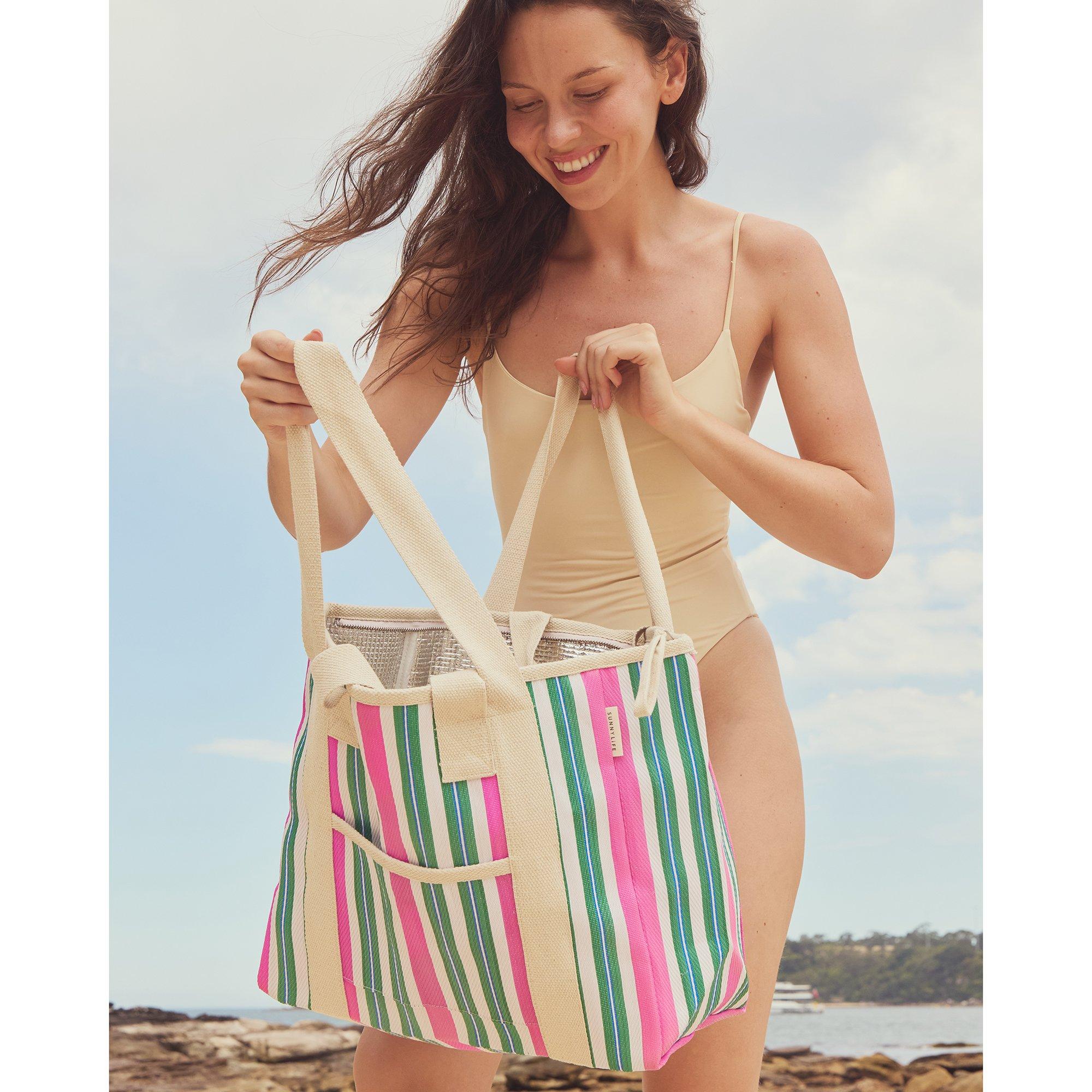 Recycled Nylon: Cooler Tote - Seagrass Green image number 3