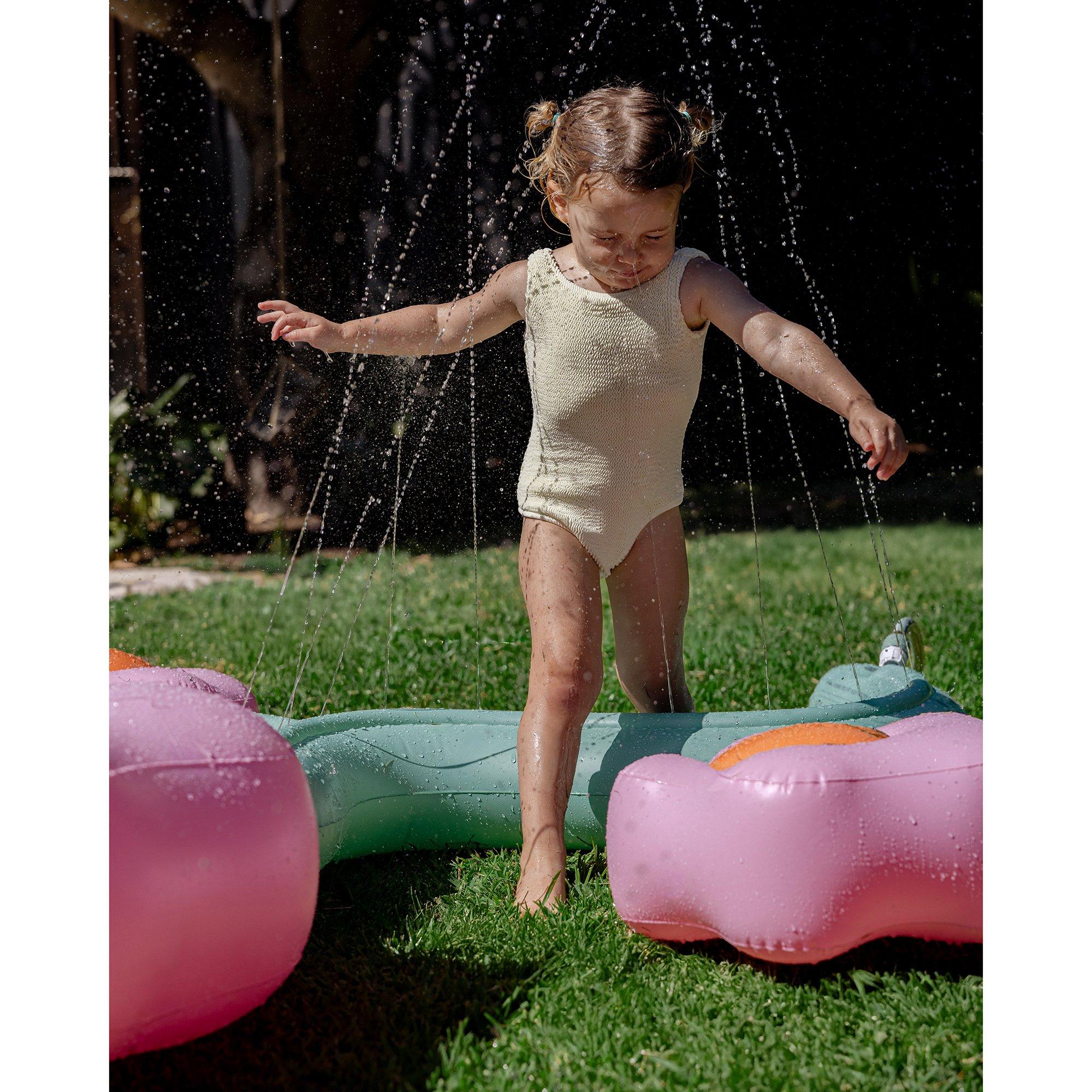 Inflatable Sprinkler: Poppy the Peach Flower image number 2