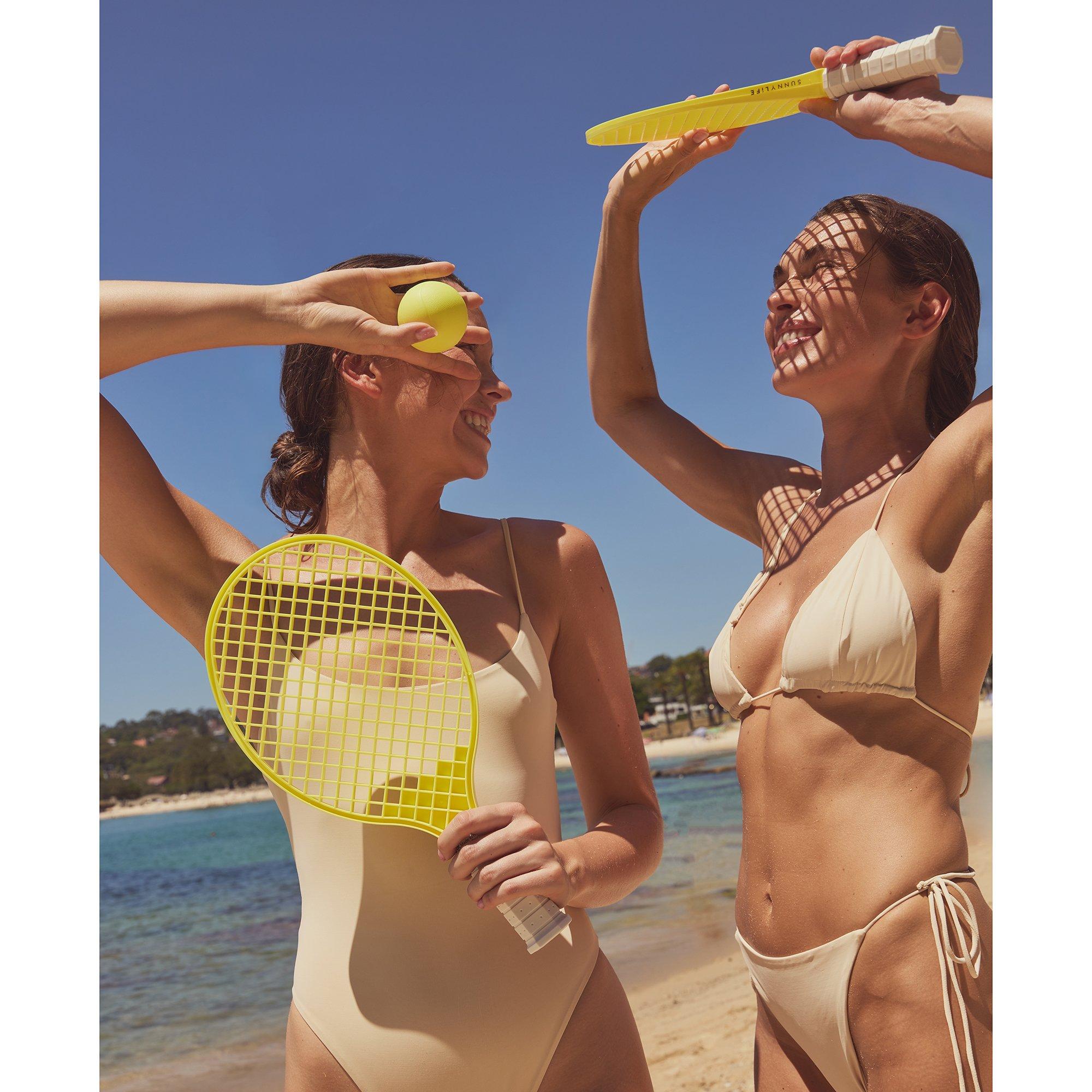 Beach Rackets: La Mer Limon image number 2