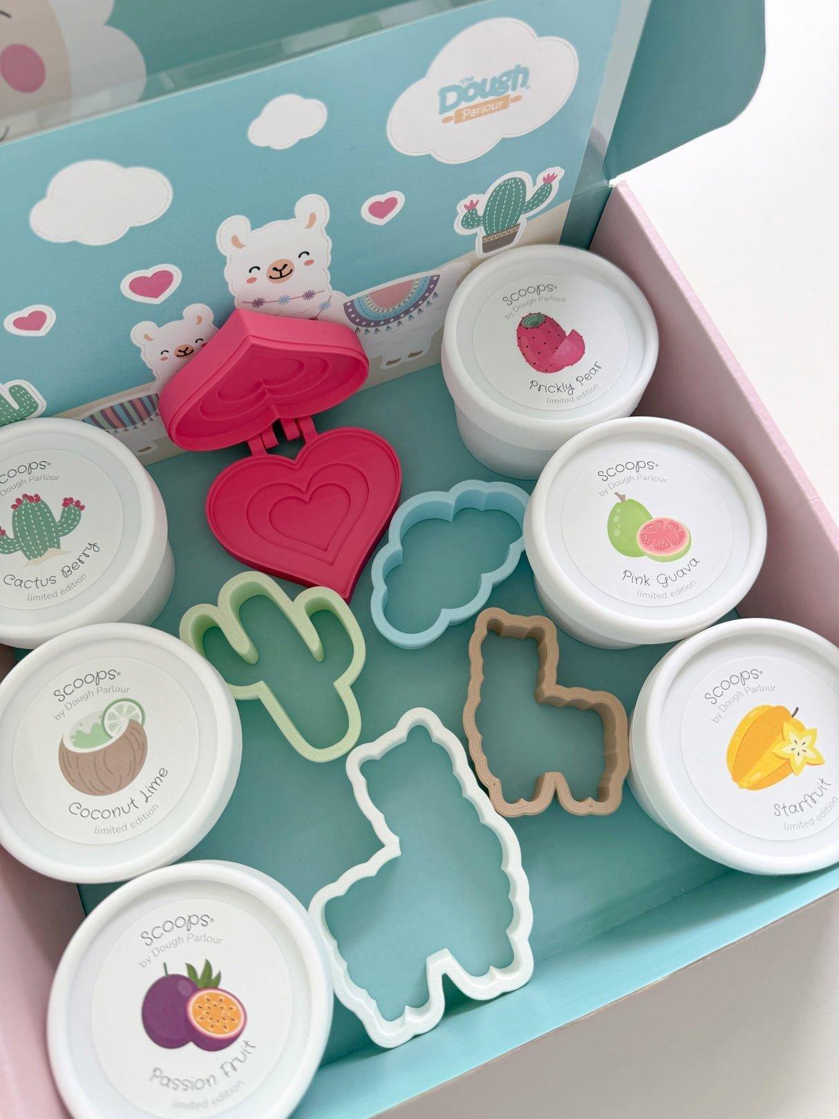 Mama Llama Playbox image number 2