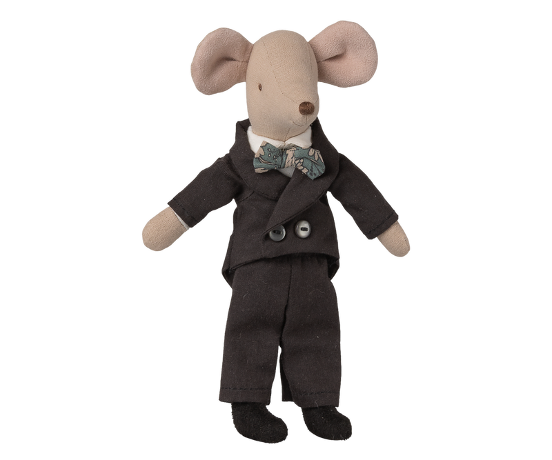 Wedding suit, Dad mouse image number 3