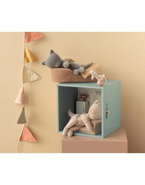 Sleeping kitten plush, Small - Grey