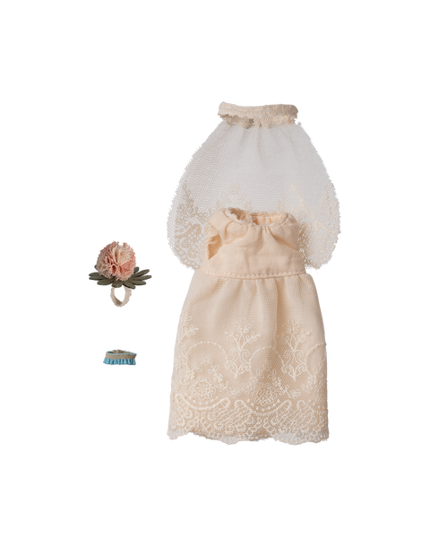 Wedding dress, Mum mouse
