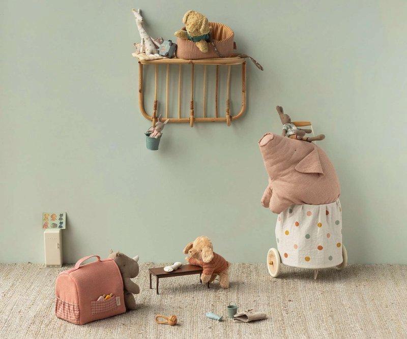 Polly pork, Large image number 2