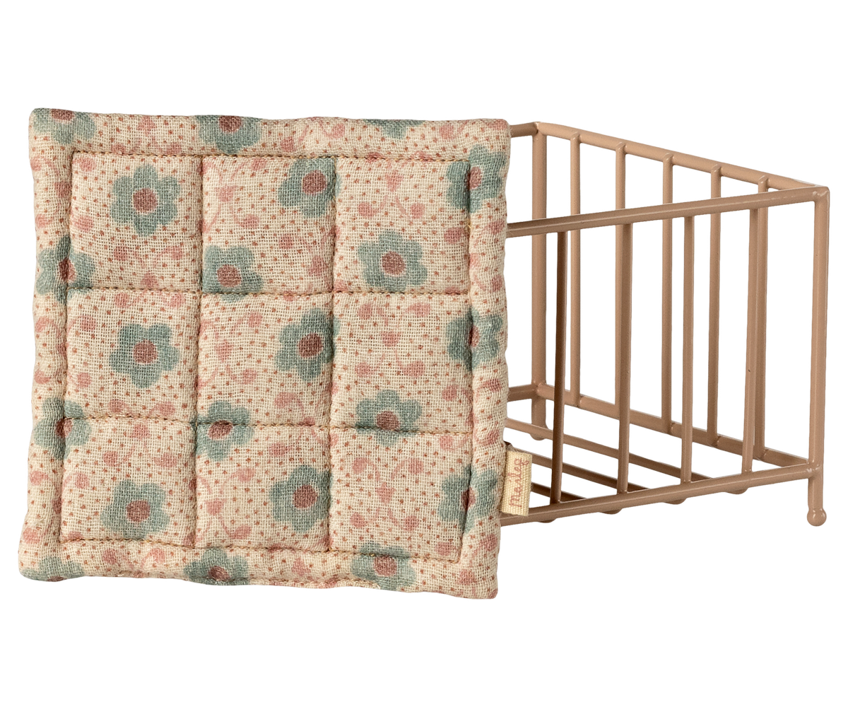 Playpen, My - Rose image number 2