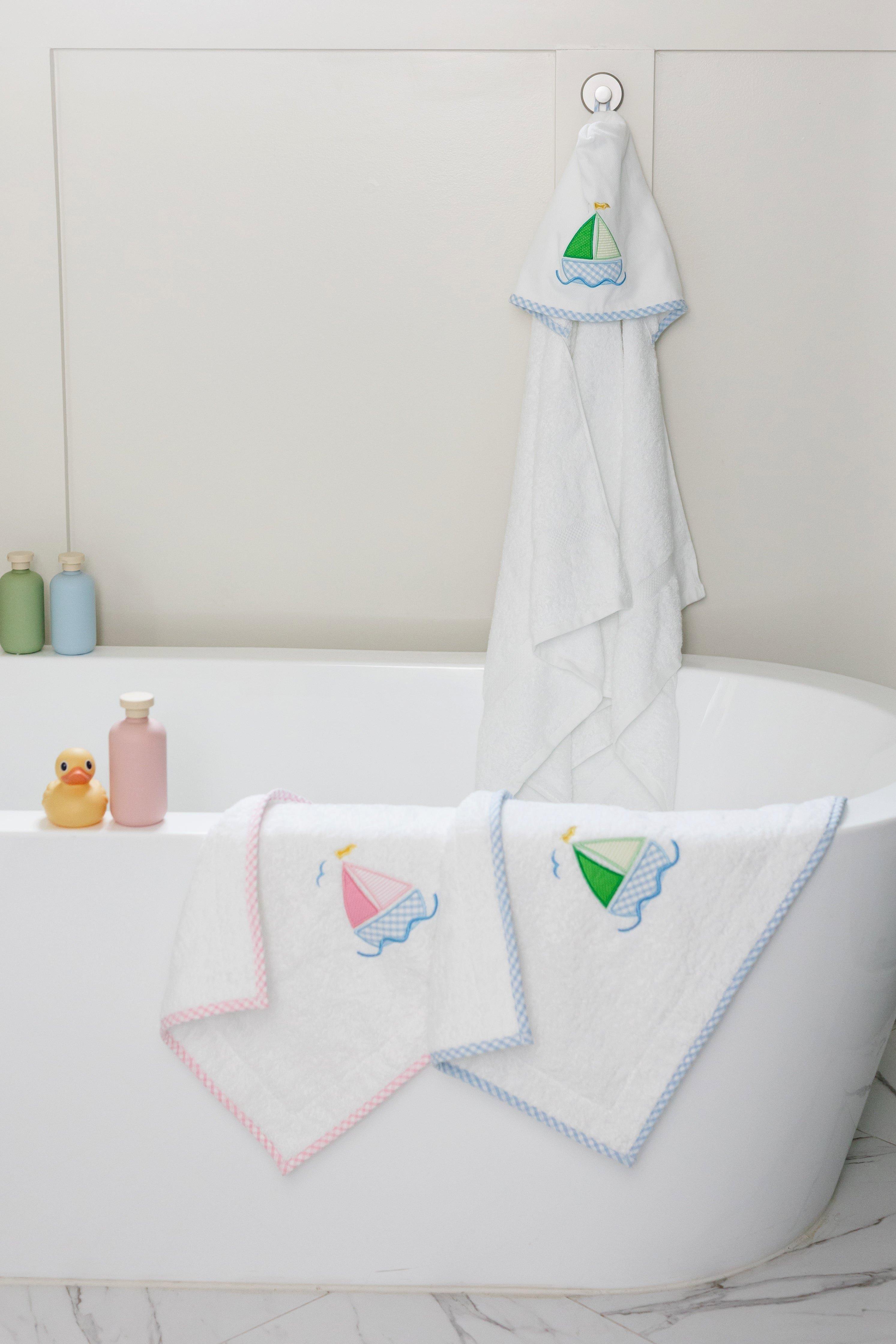 Pink Sailboat Applique Bath Mat image number 2