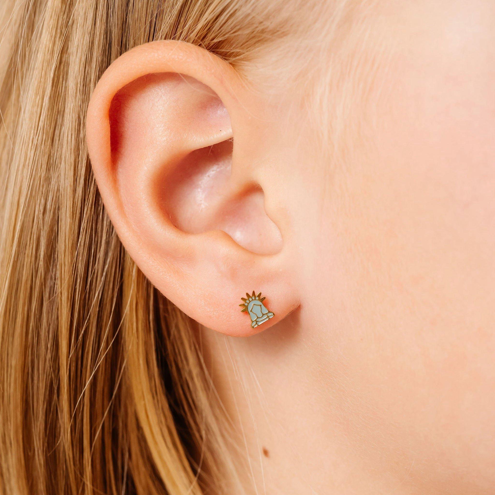 Lady Liberty Stud Earrings image number 1
