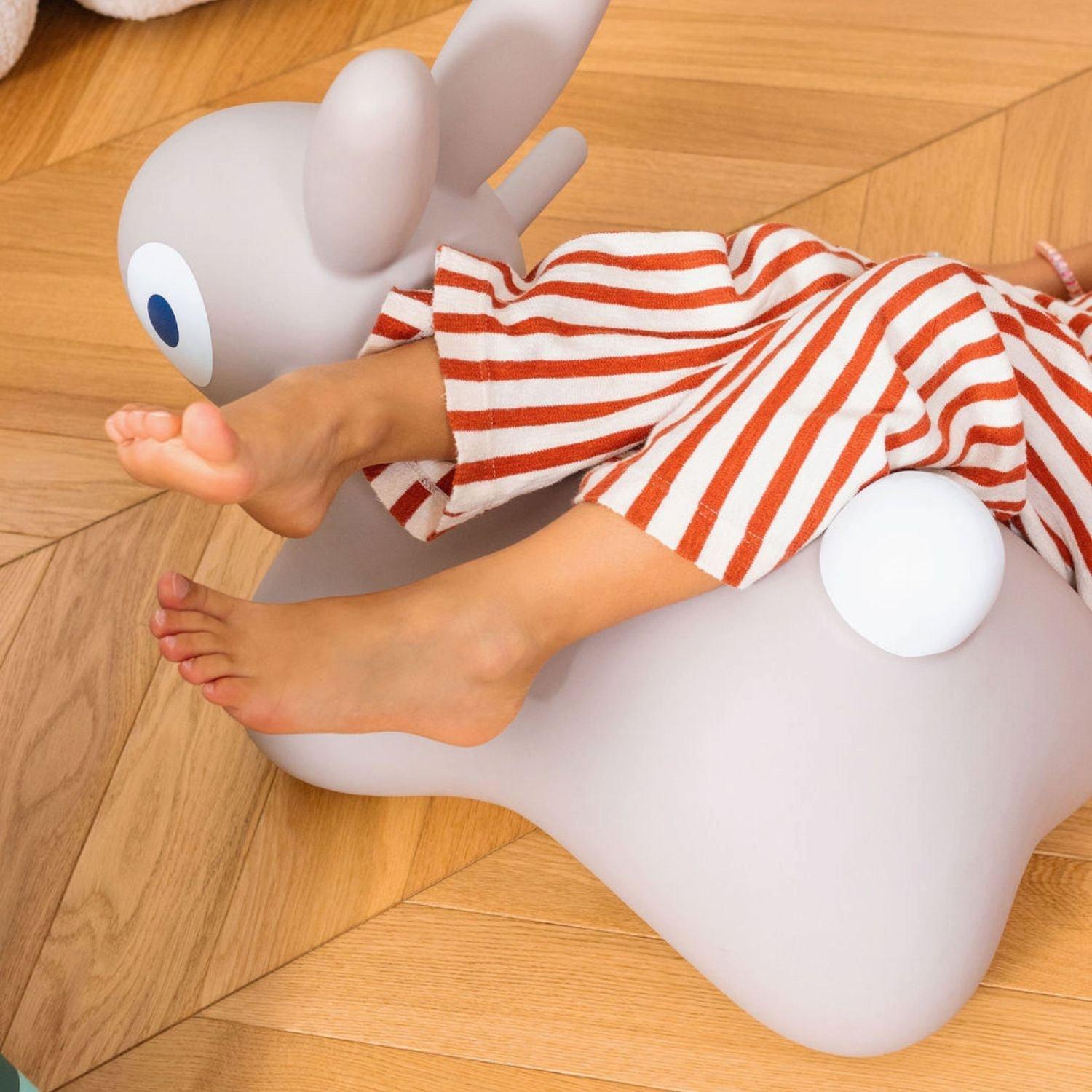 Hoppi Bunny Gray - Inflatable Toy for Kids image number 4