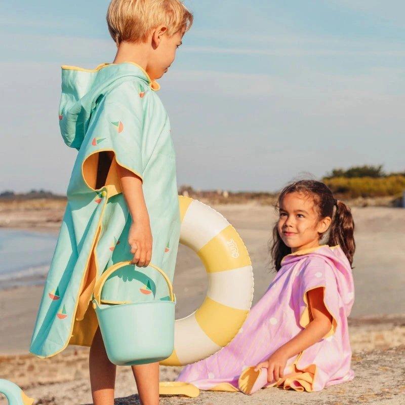Beach Poncho Banana Blue &ndash; Quick-Drying Microfiber Kids Towel image number 2