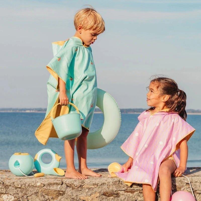 Beach Poncho Banana Blue &ndash; Quick-Drying Microfiber Kids Towel image number 3