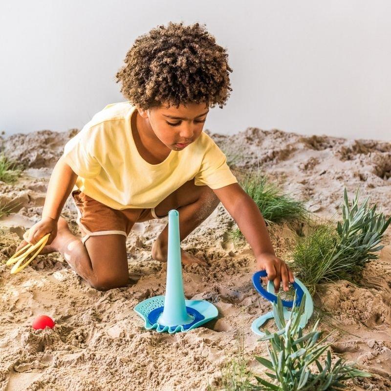Quut Beach Bundle &ndash; Beach Bag Set & Triplet Multifunctional Sand Play Set for Kids image number 2