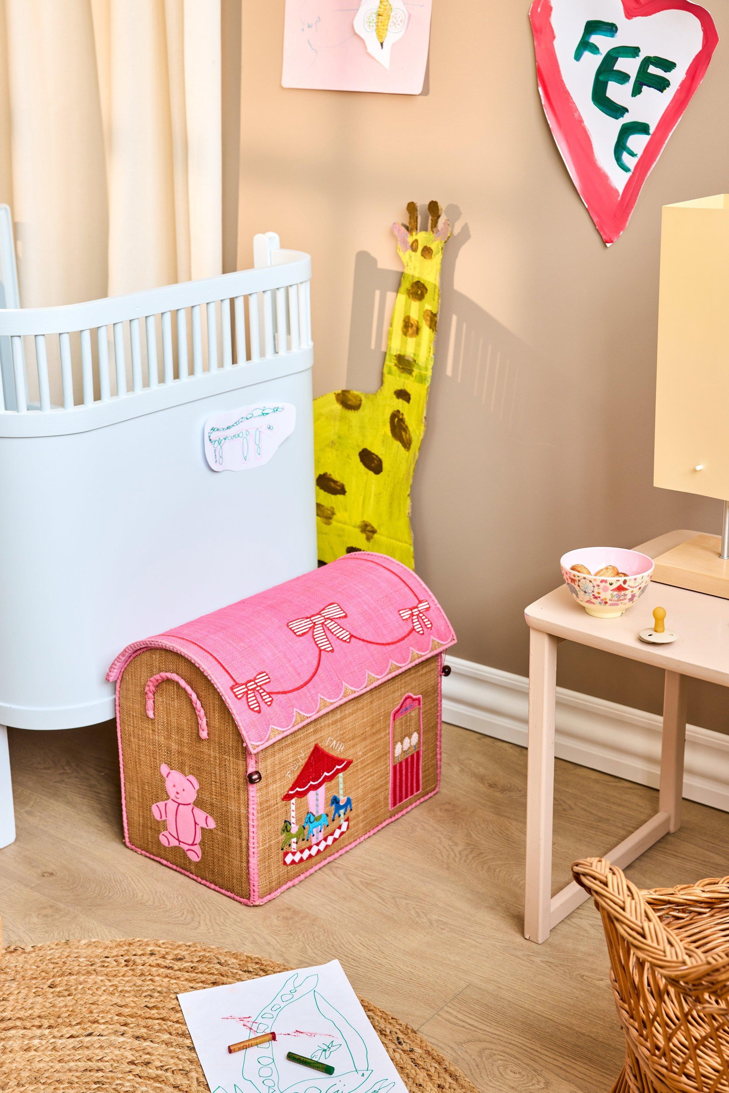 Raffia Storage Baskets 3pc Set | Fun Fair Pink image number 3