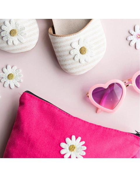 Peace & Love Daisy Patch Set