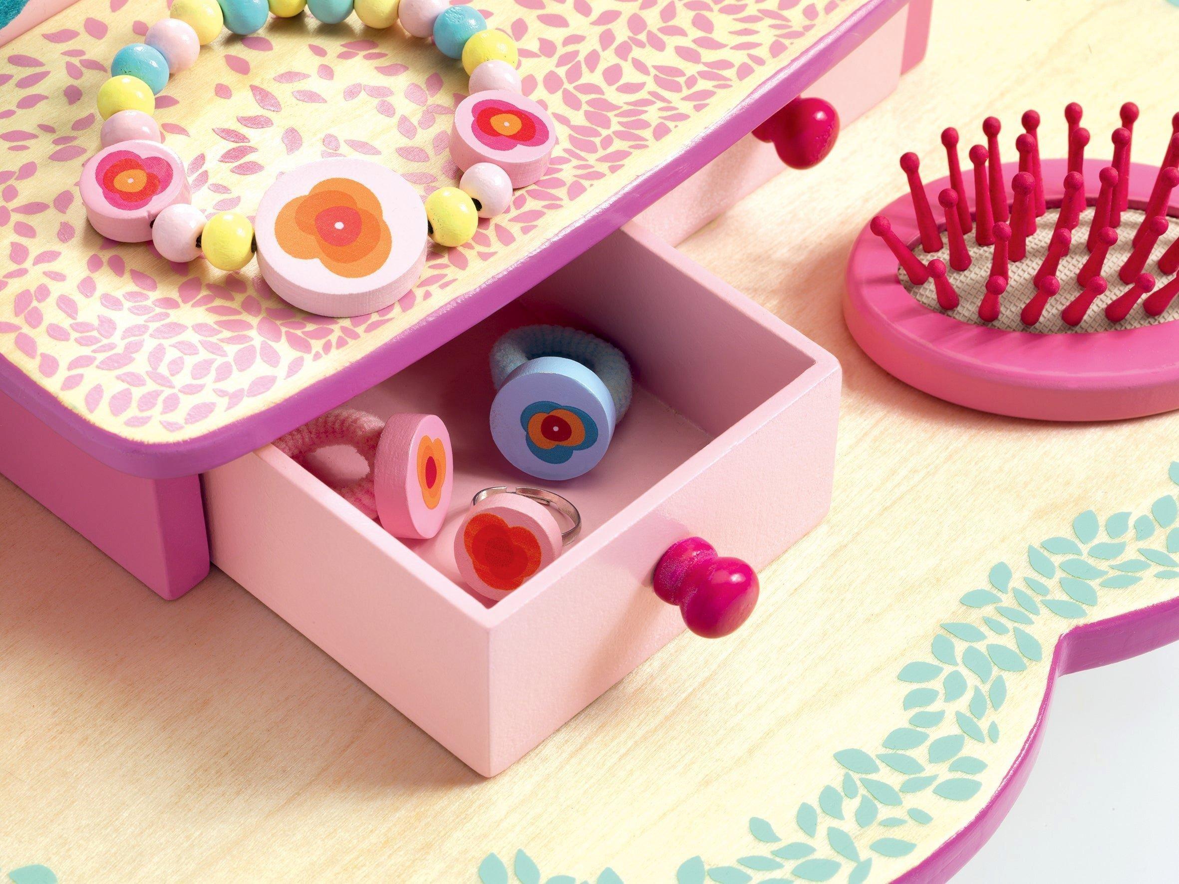Role Play Flora Dressing Table image number 2