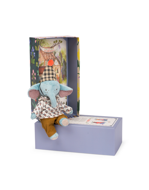 Pablo the Elephant - The Minouchkas