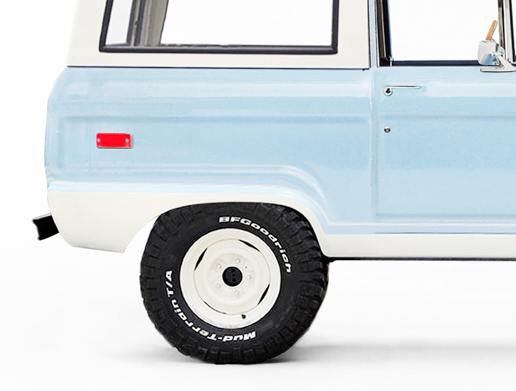 Blue Bronco Car Print - Classic Car Wall Art image number 1