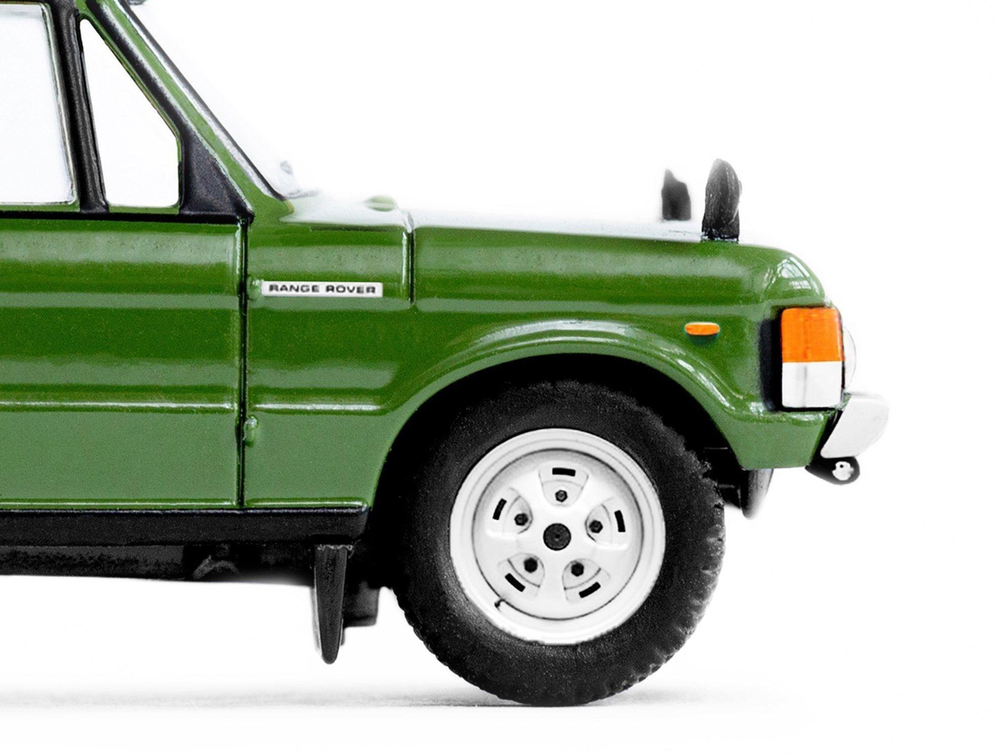 Green Rover Car Print - Classic Car Wall Art image number 1