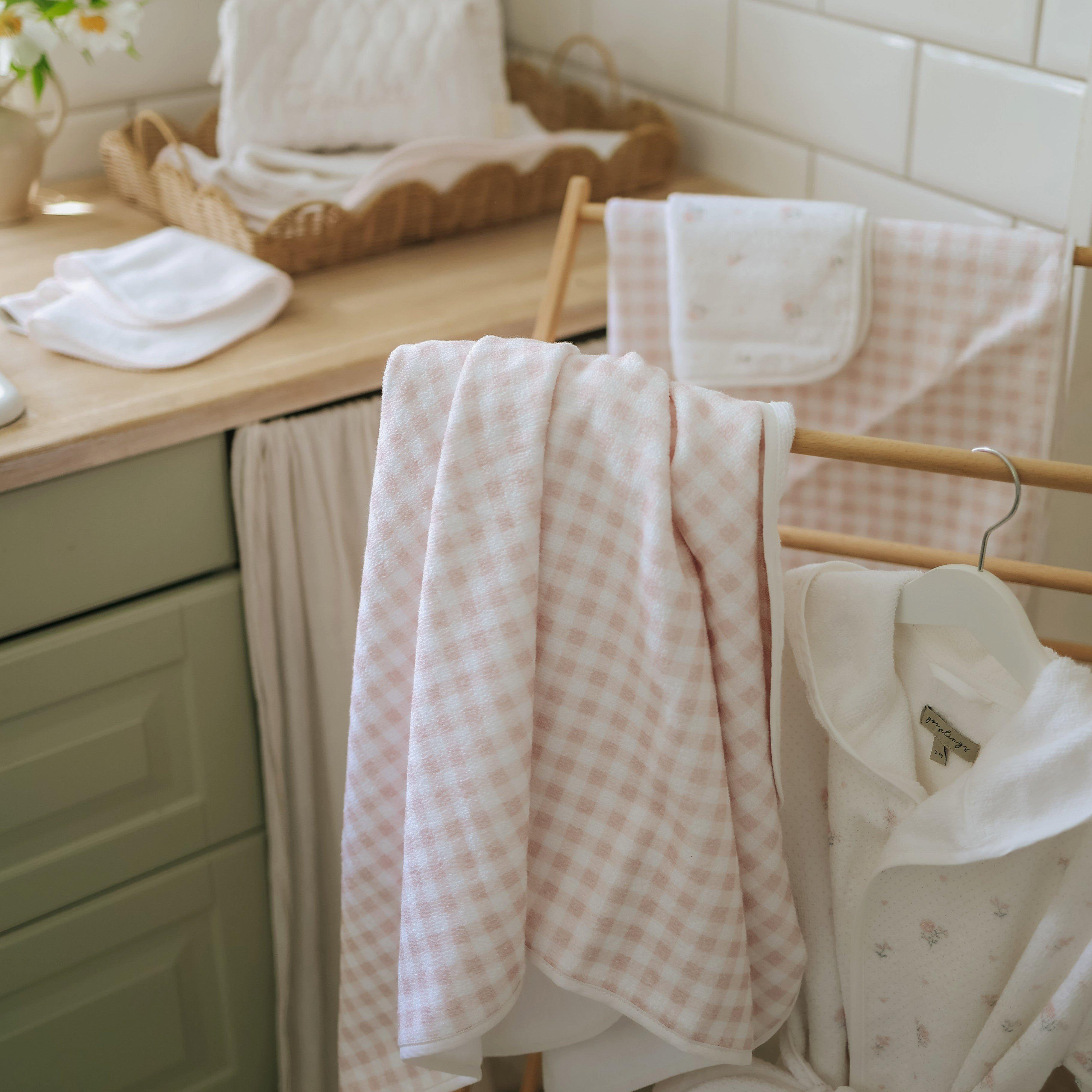 Picnic Gingham Children's Hooded Towel - Pink image number 2