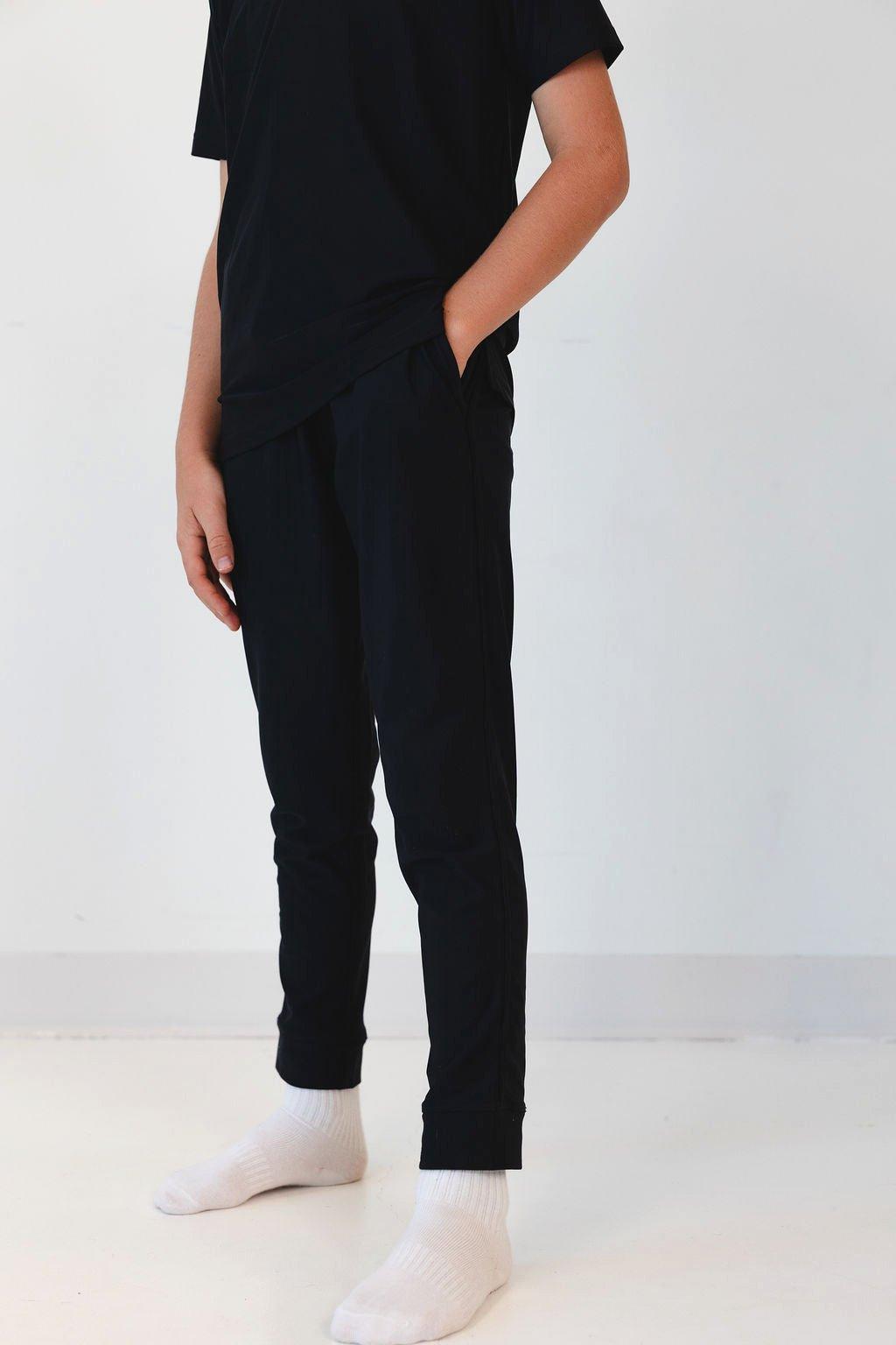 Boys Warm-Up Jogger Pant Black image number 2