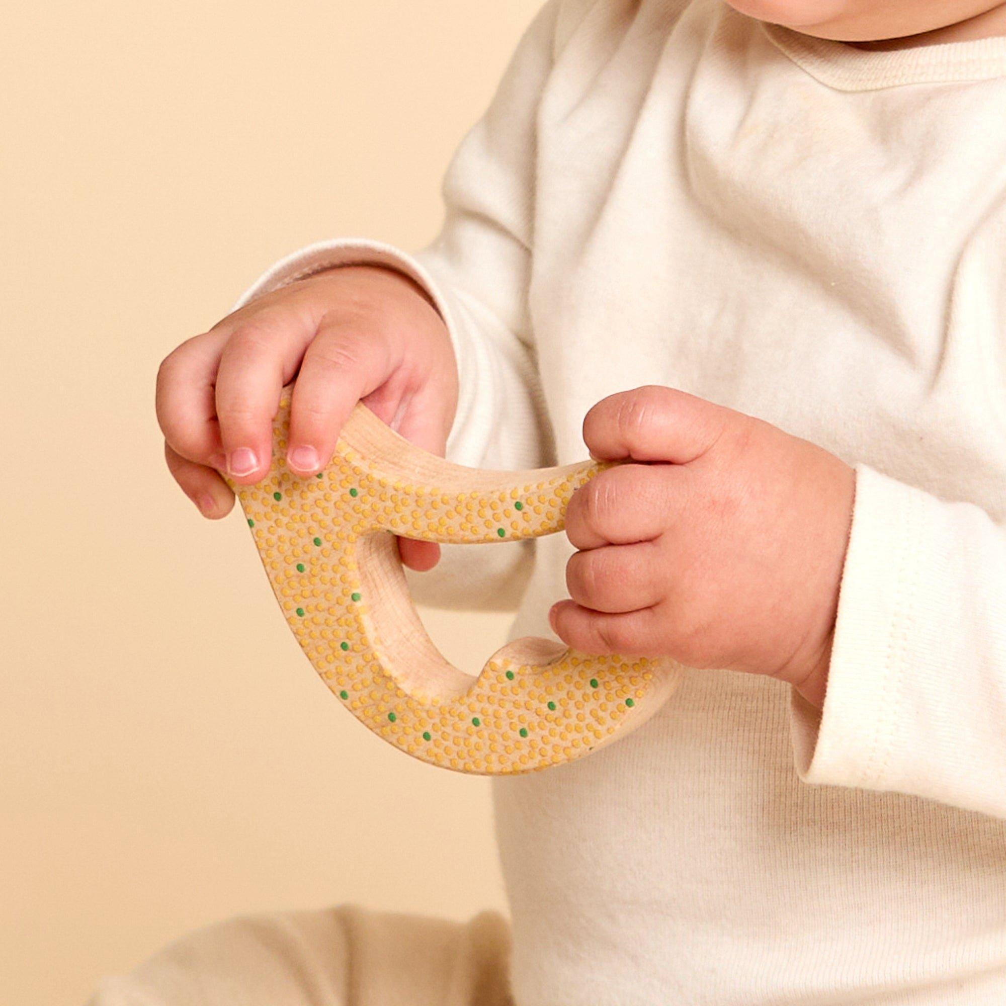 Solid Maple Wood Bird Rattle & Teether (Dots) image number 4