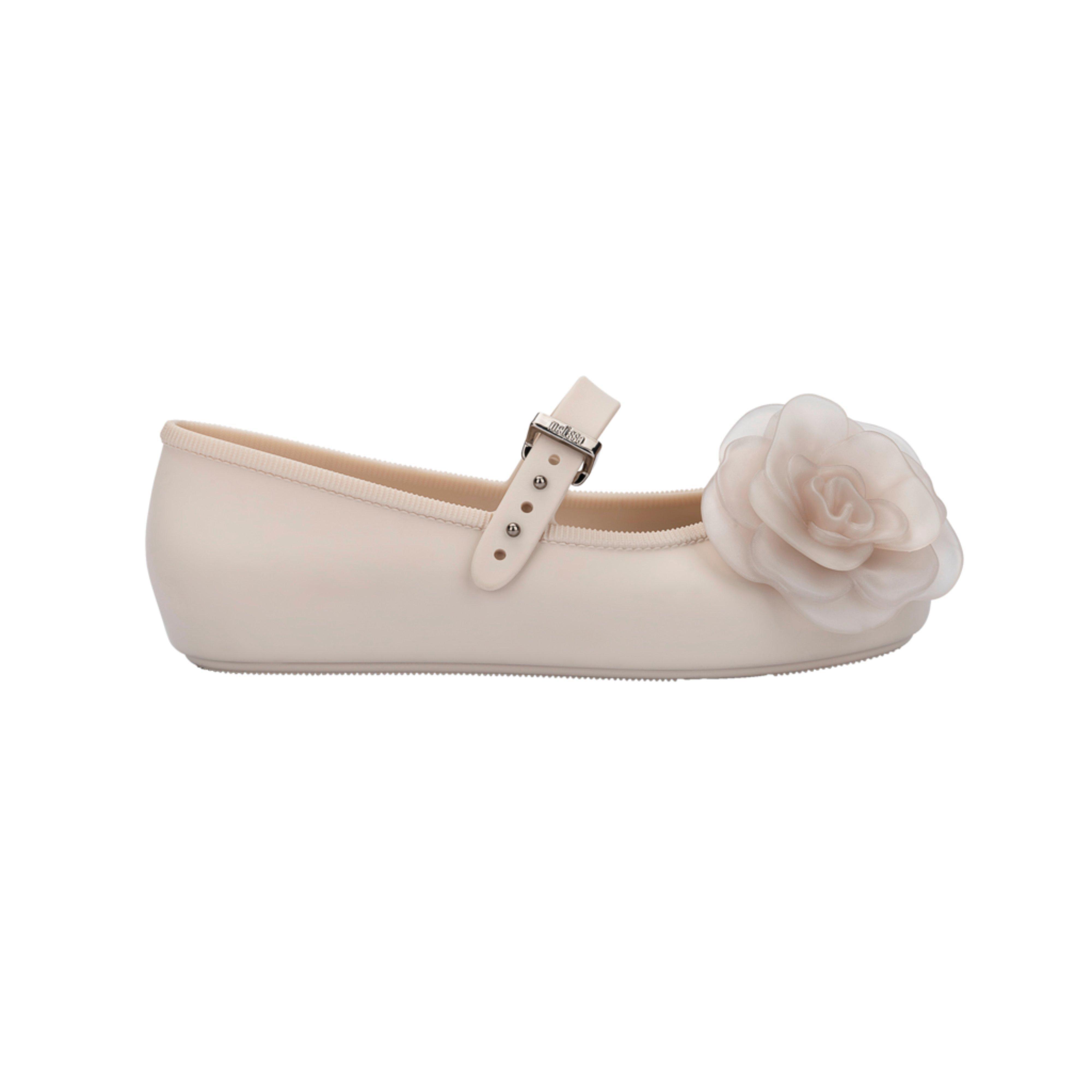 Soft Ballerina Petals Kid in Beige